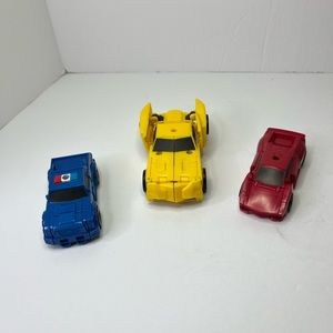 TRANSFORMERS Robots in Disguise BUMBLEBEE‎ Combiner 2017 with Left Right Arms